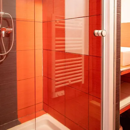 8 Pers, Renove, Acces Pistes A - Fr-1-637-89 Daire